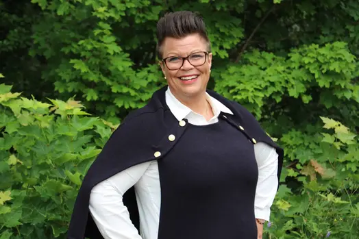 Bild visar Johanna Olofsson (M), kommunstyrelsens ordförande i Surahammars kommun