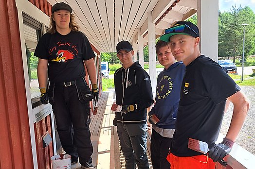 BIld på feriearbetande ungdomar